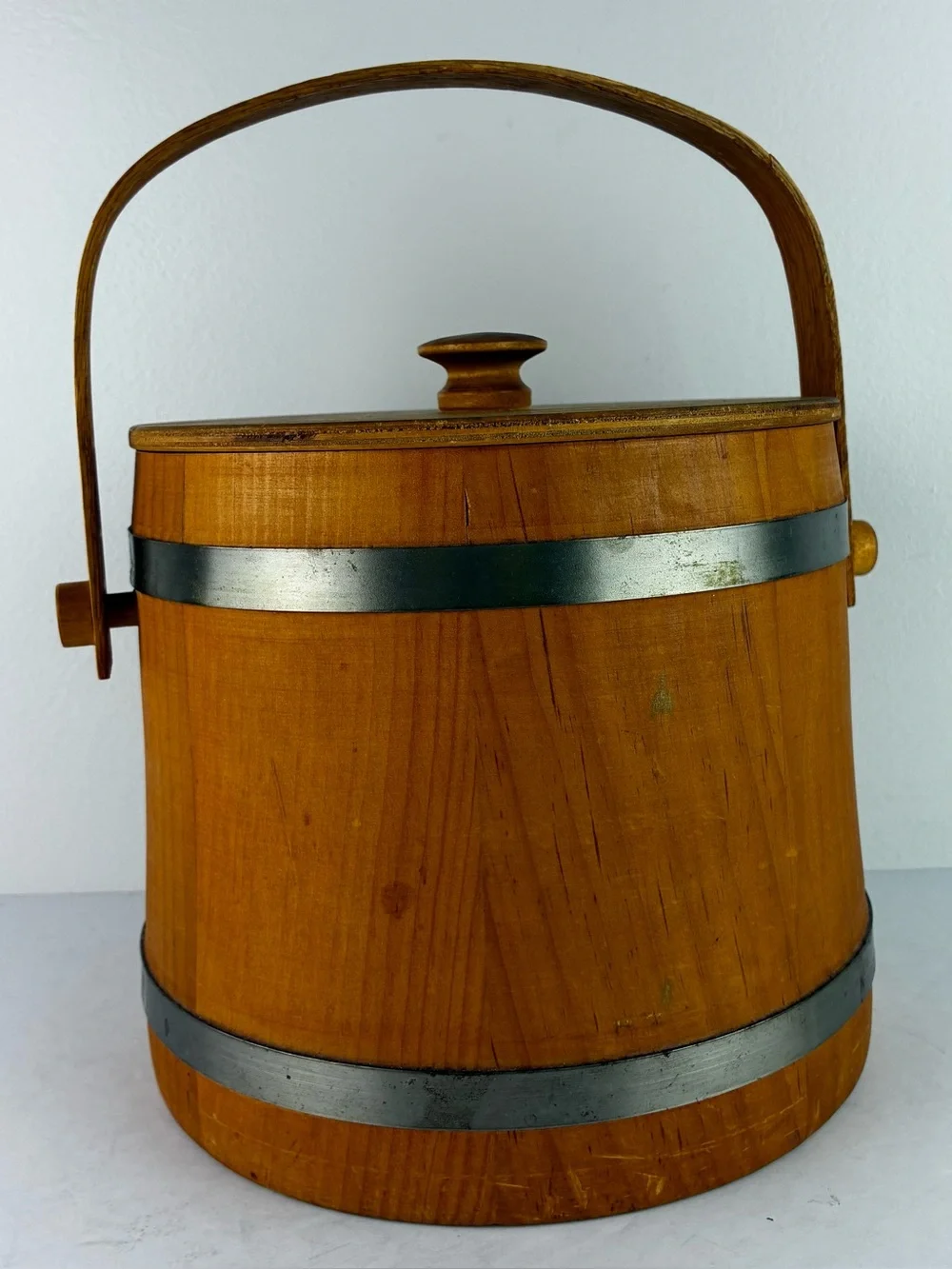 Basketville Putney Vermont Vintage 1960’s Wooden Sugar Ice Bucket Firkin